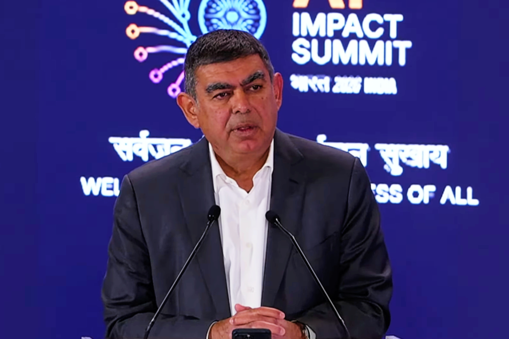 Ex-CEO da Infosys lança Hang Ten para revolucionar serviços de TI com IA 2 news 11674 1782378110