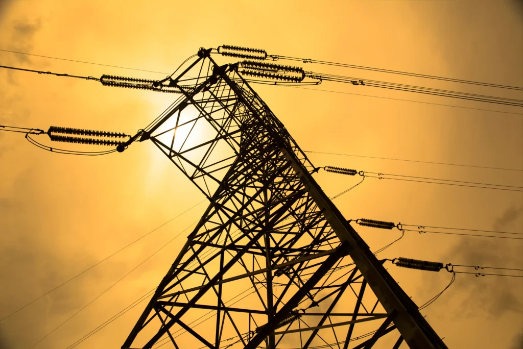 Data centers de IA ameaçam a rede elétrica dos EUA após falha 4 Data centers de IA ameaçam a rede elétrica dos EUA após falha